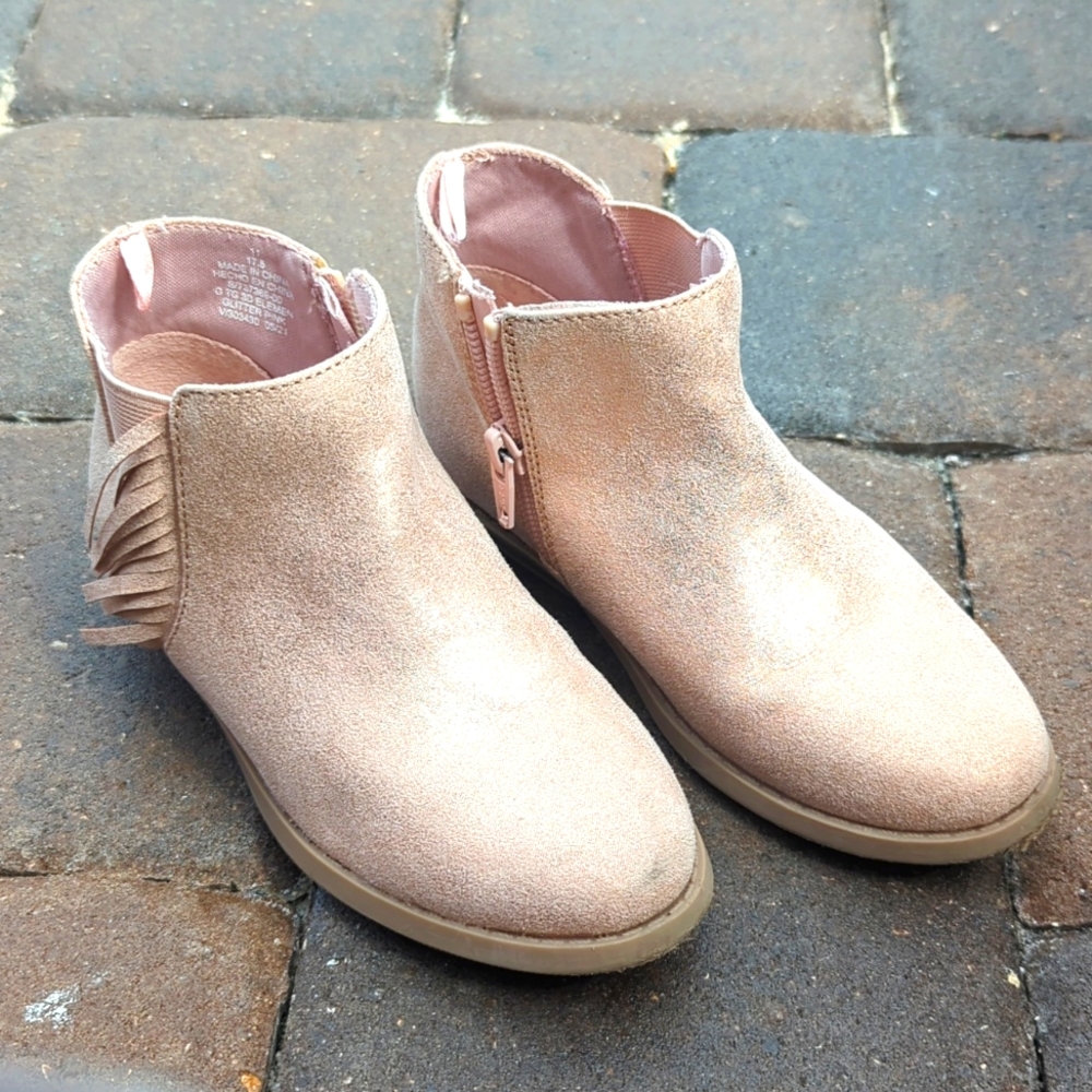 Girls pink booties